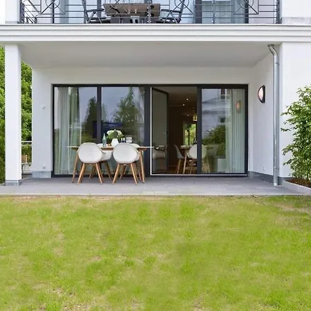 Strandgruen App 01 * Heringsdorf (Usedom)